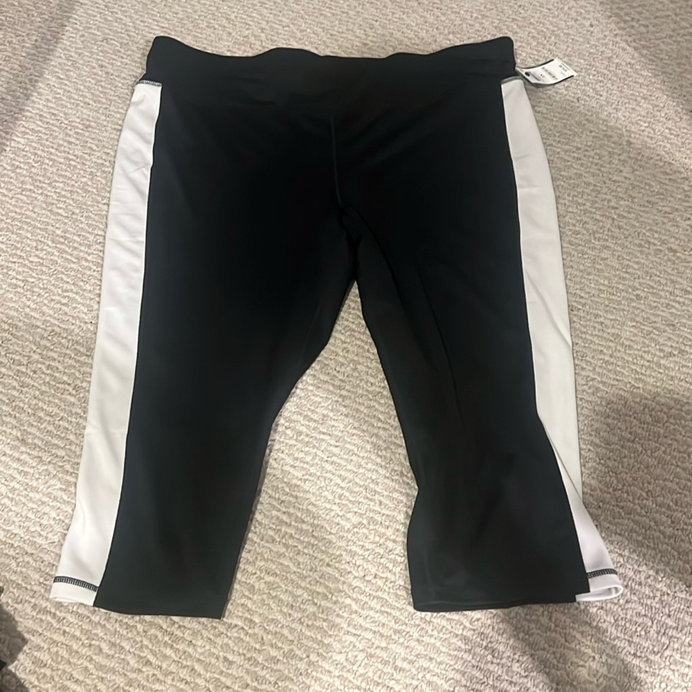 Ideology, high-rise capris,